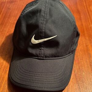 Nike Black featherlight dri fit hat
